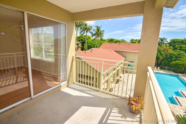 Building Photo - 1845 Palm Cove Blvd