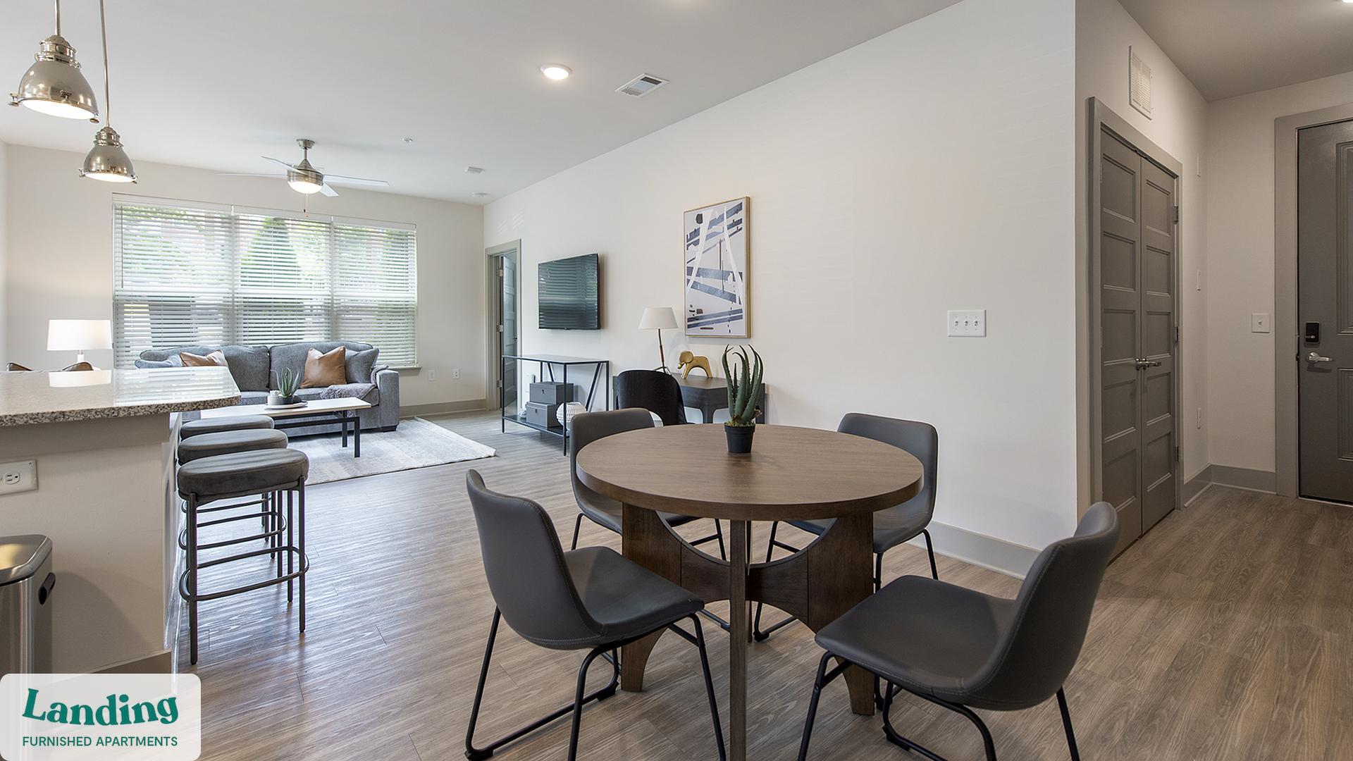 Building Photo - 5025 Wembley Central Ln