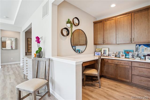 Building Photo - 6601 Mentha Dr