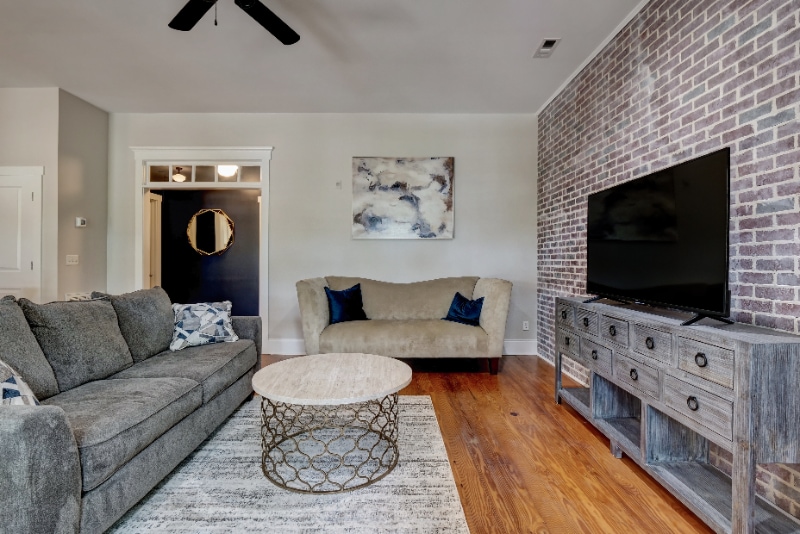 Building Photo - 715 N 4th St