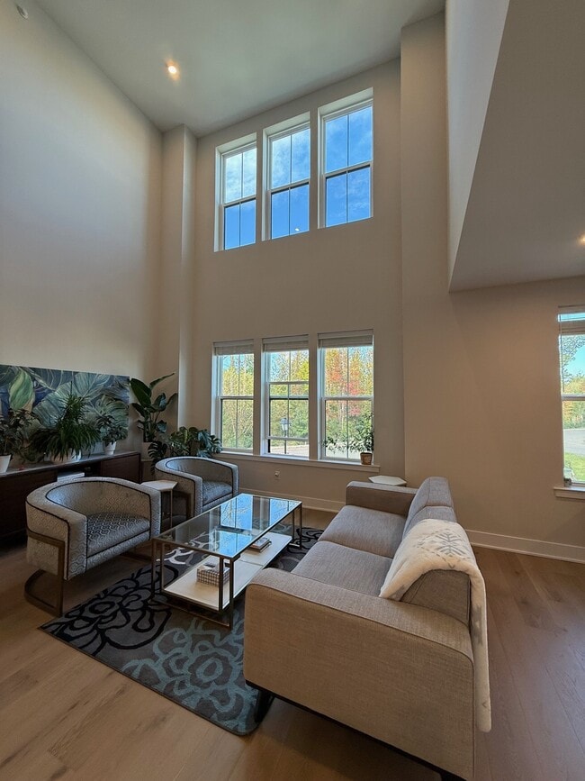 Building Photo - 6202 Vivaldi Rd