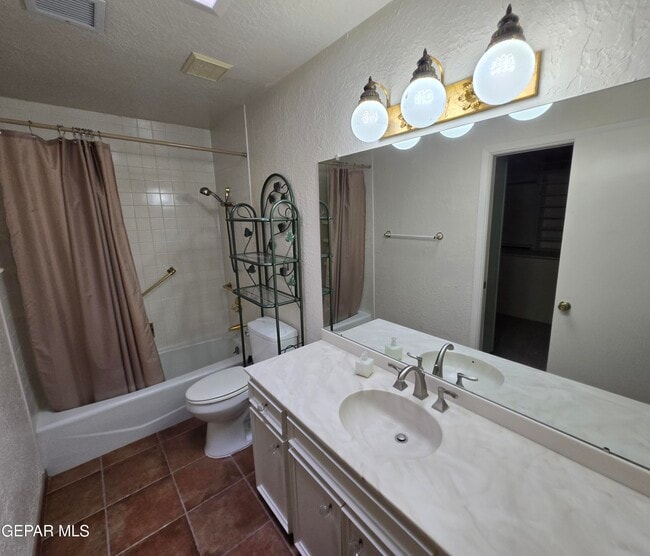 Building Photo - 316 Barbaree Dr