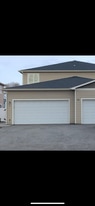 Building Photo - 711 N 29th Ave