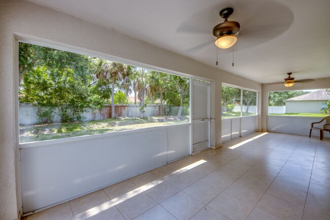 Building Photo - 2462 Nature Pointe Loop