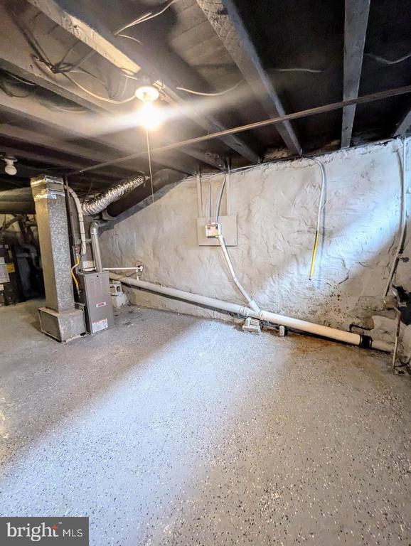 Building Photo - 1539 S Stillman St