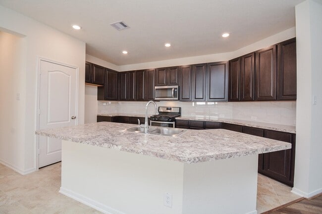Building Photo - 17327 Rock Willow Ln