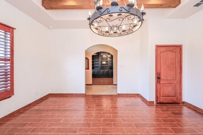 Building Photo - 6514 Grande Bay