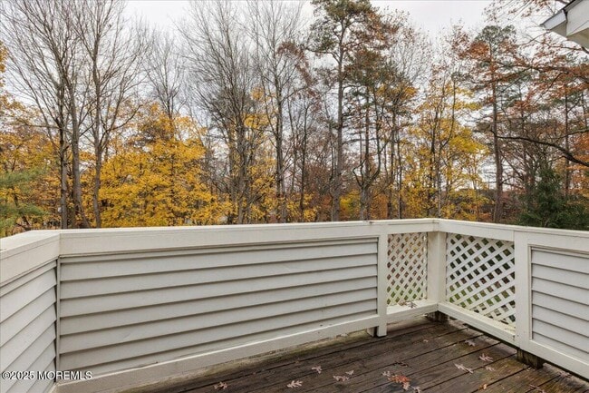 Building Photo - 8 White Oak Ct