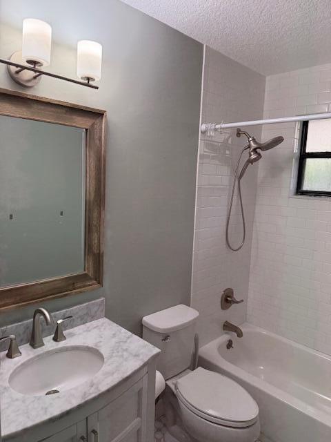 Building Photo - 1603 Hollyhock Rd