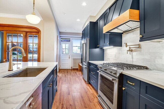 Building Photo - 5012 3rd St NW