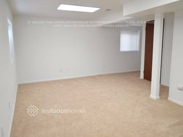 Building Photo - 4816 S Pitkin Way