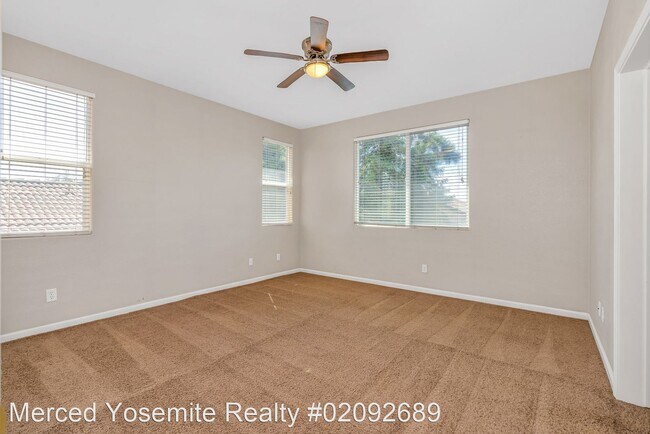 Building Photo - 4 br, 3 bath House - 490 Barclay Way