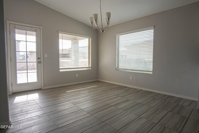 Building Photo - 14740 Charles Foster Ave