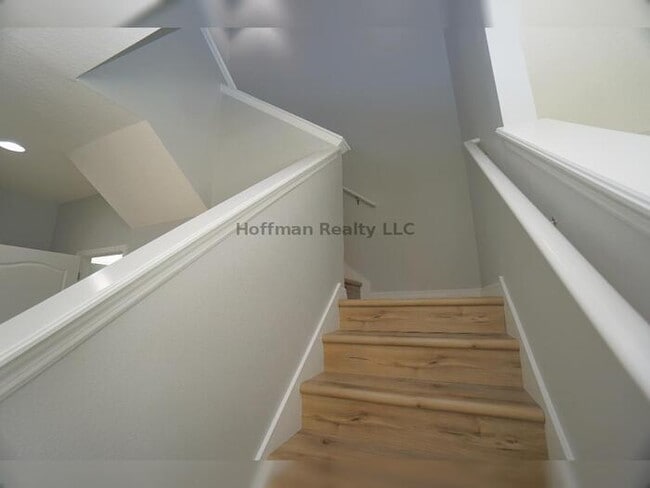 Building Photo - 2 Story Condo in gated community at Schooner Cove