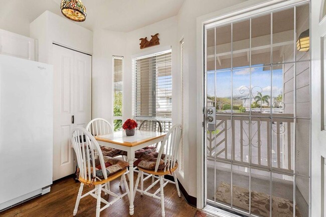 Building Photo - 2 Bedroom 2 Bathroom Fully Furnished secon...