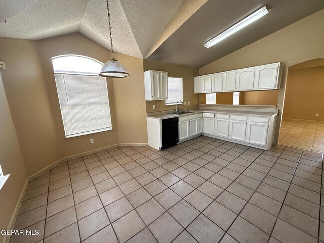 Building Photo - 3683 Prairie Rose St