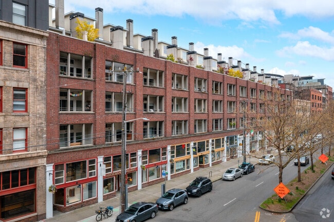 Primary Photo - The Florentine Condominiums