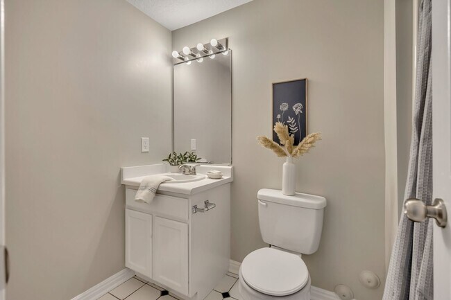 Building Photo - 2830 Keltic Ct