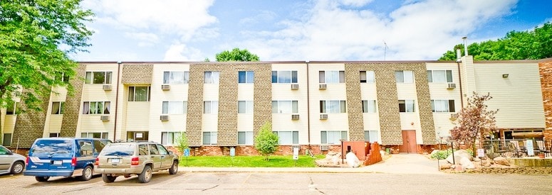 Kilkenny Court Apartments - Forest Lake Mn Apartment Finder