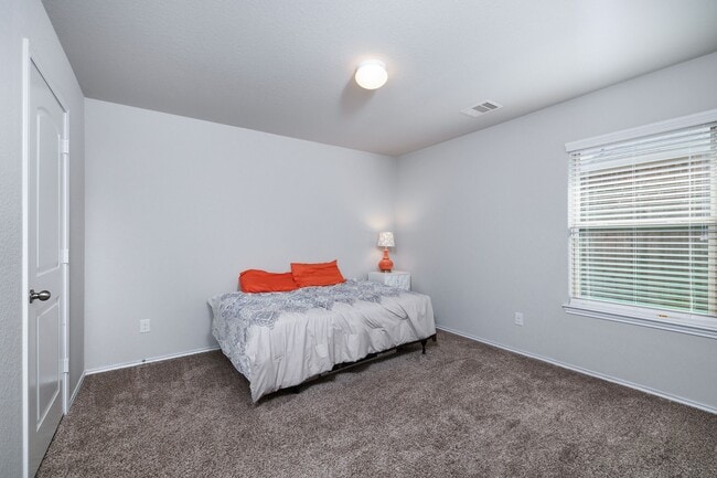 Building Photo - 14114 Windigo Ct