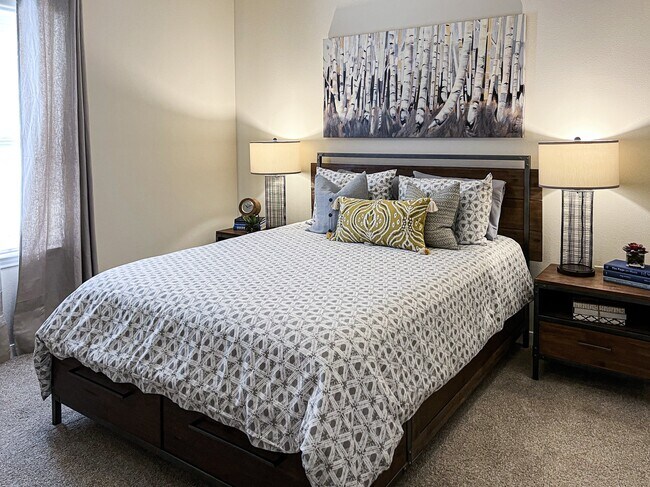 Building Photo - The Madison Apartment Homes