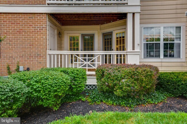 Building Photo - 7511 Ashby Ln