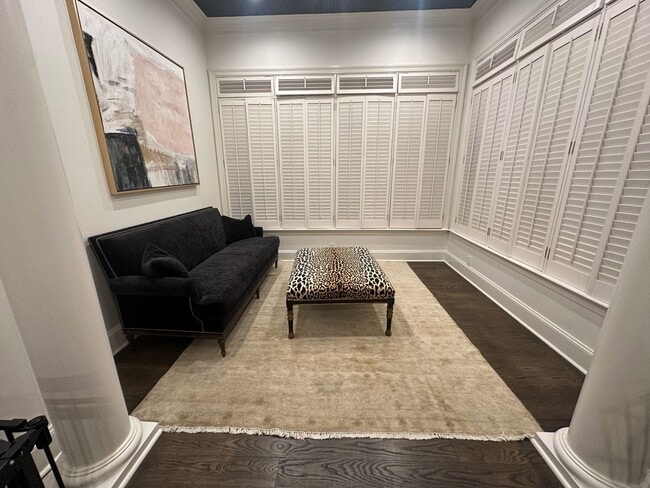 Building Photo - 105 Broadfoot Cir