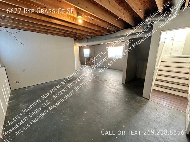 Building Photo - 6677 Rye Grass Ct SE