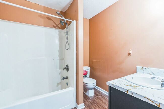 Building Photo - Charming 4BR House in Douglasville