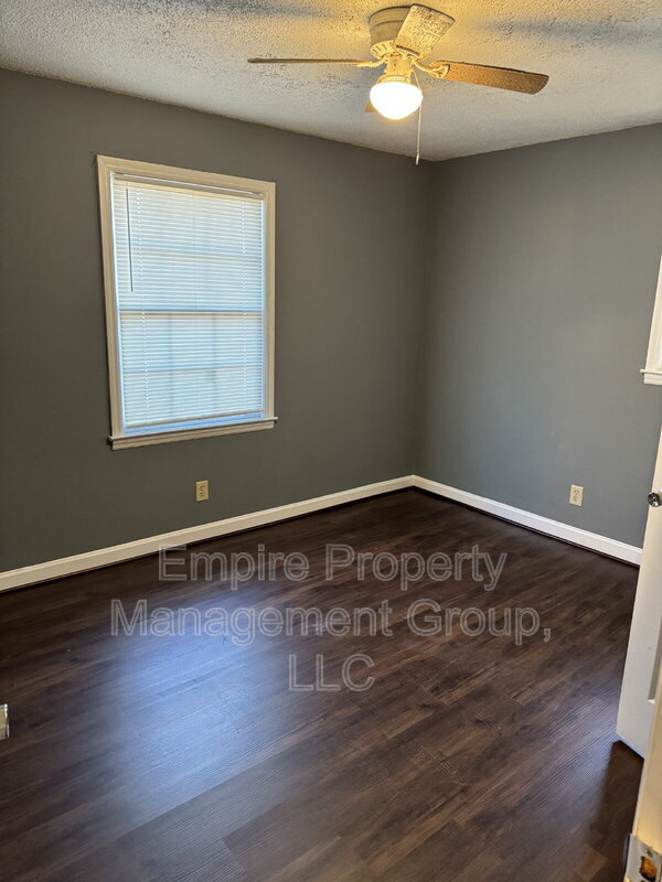 Building Photo - 3508 Traveler Ln