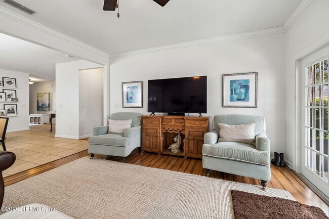 Building Photo - 206 Mission Cove Cir