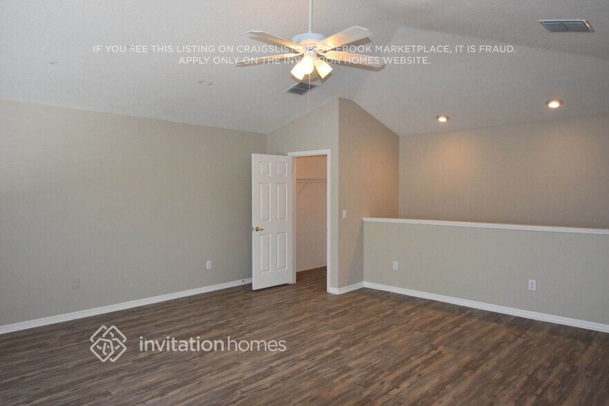 Building Photo - 23331 Key Largo Loop