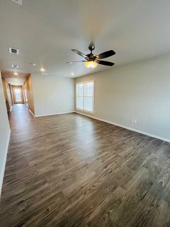 Building Photo - Bell Farms - 14411