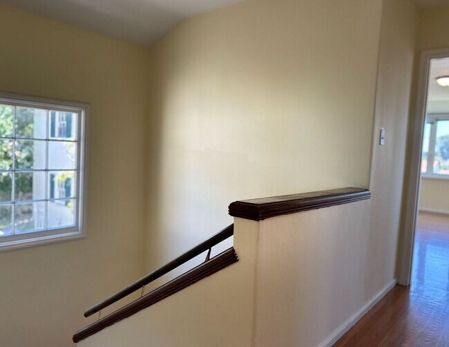 Building Photo - This is a Berkeley Lifestyle. | 3BR | 1.5BA | 1,450 SF | Just Steps from Campus