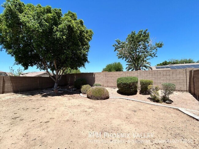 Building Photo - 6622 W Paso Trail