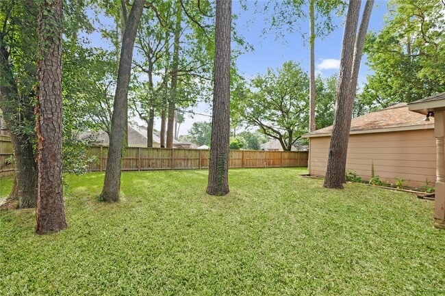 Building Photo - 14110 Saddlebend Dr