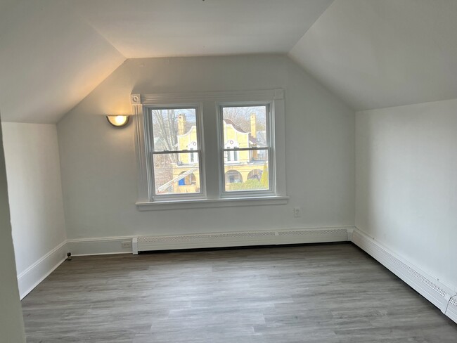 Building Photo - 2449 North Ave