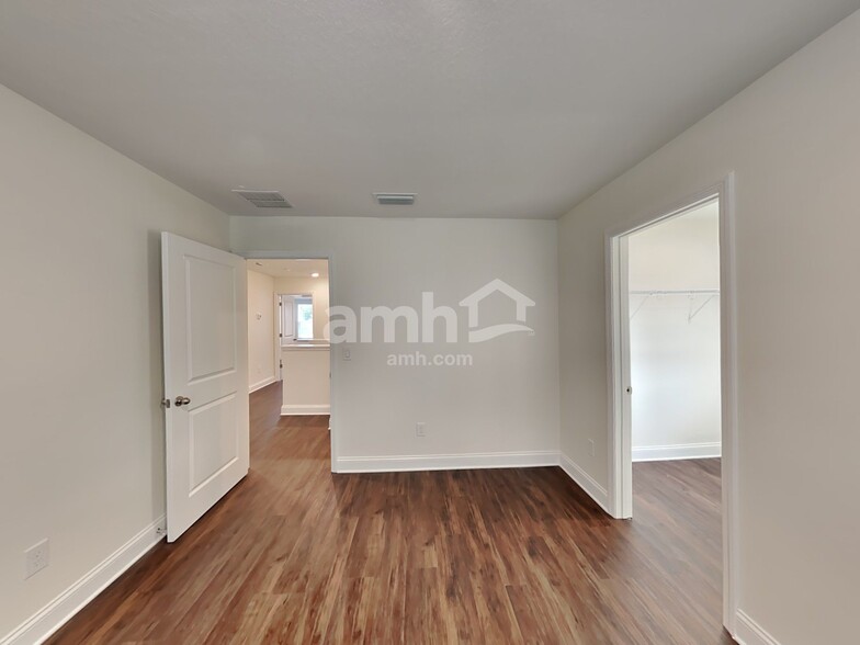 Building Photo - 2518 Sunrise Ct