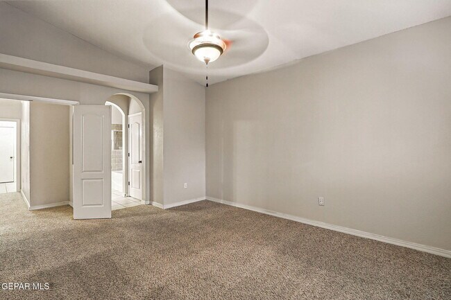 Building Photo - 12809 Tierra Alexis Dr