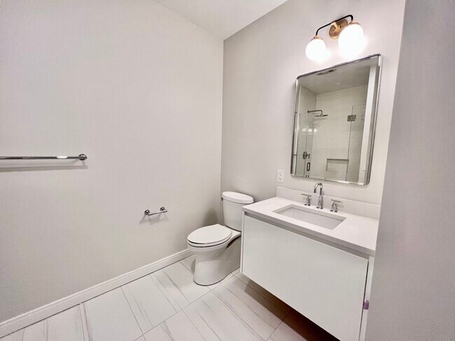 Building Photo - 191 Washington St