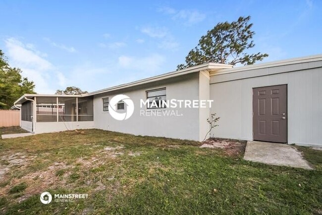 Building Photo - 3 Bedroom Pet-Friendly Home in Winter Park...