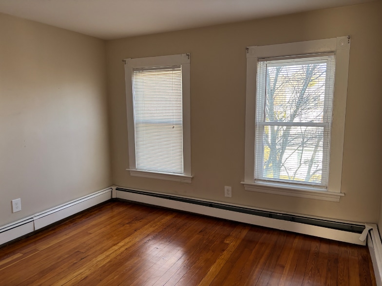 Building Photo - 251 Washington St