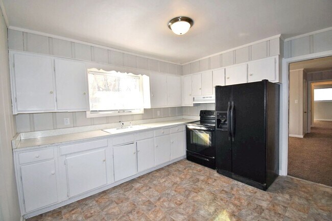 Building Photo - 3BR+bonus room home in North Murfreesboro, one level, Siegel Middle & High!
