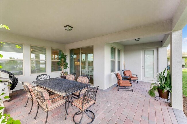 Building Photo - 9849 Lost Creek Dr