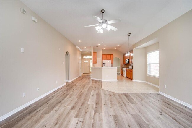 Building Photo - 20214 Sunset Ranch Dr