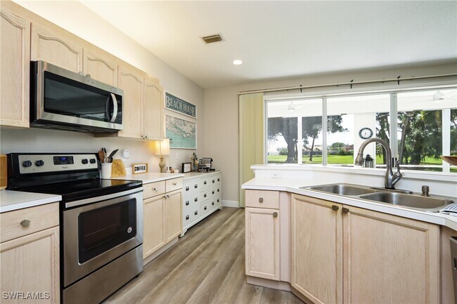 Building Photo - 13140 Hamilton Harbour Dr