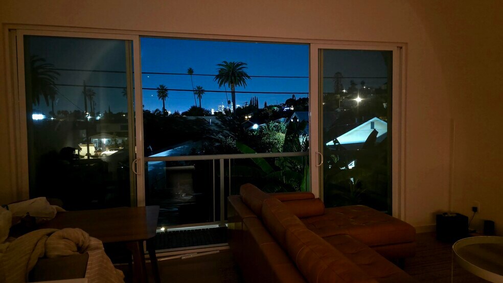 Building Photo - 445 N Townsend Ave