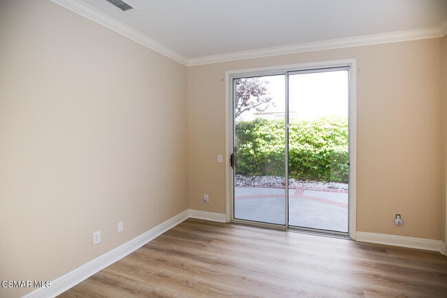 Building Photo - 1811 Fox Springs Cir