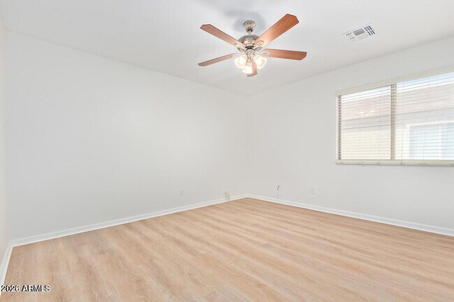 Building Photo - 4542 N 111th Dr