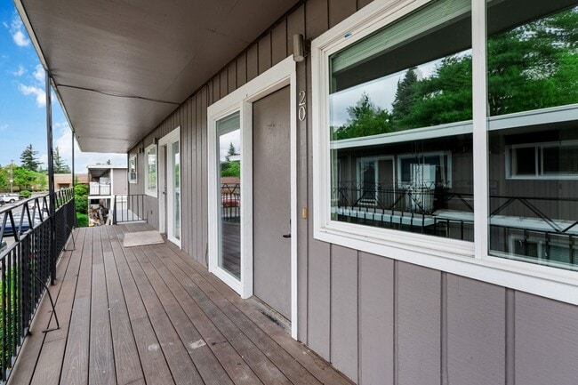 Building Photo - 2BR with dishwasher, on site laundry!